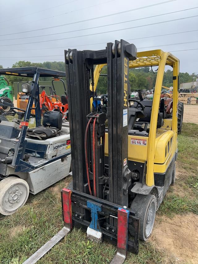 Image of Hyster 50 equipment image 1