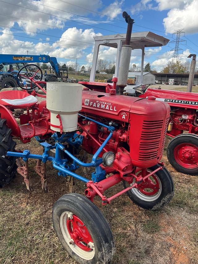 Image of Farmall Super A equipment image 4