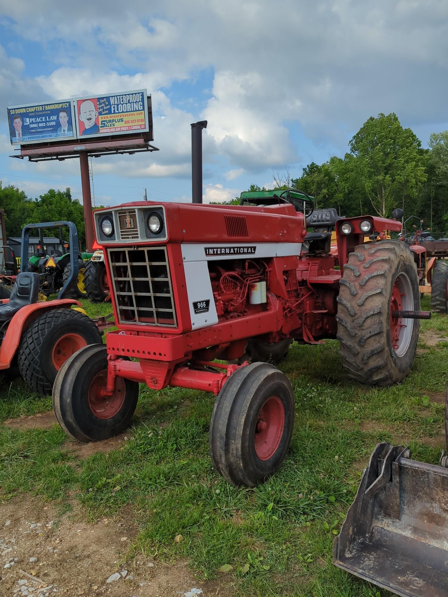 Main image International Harvester 966