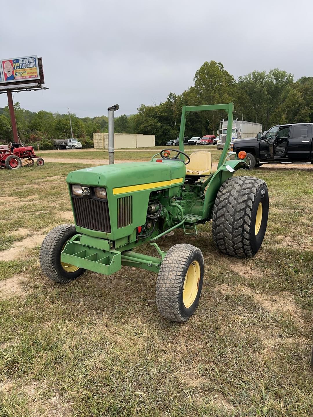 Image of John Deere 1050 Primary image