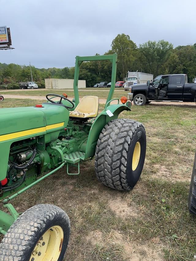 Image of John Deere 1050 equipment image 2
