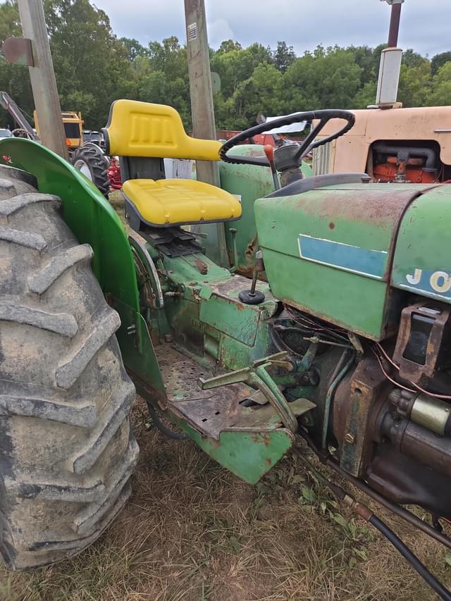 Image of John Deere 2040 equipment image 4
