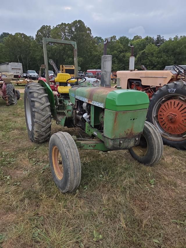 Image of John Deere 2040 equipment image 1