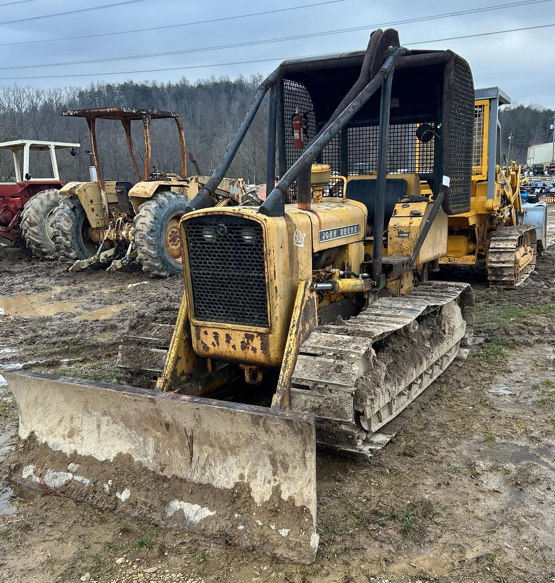 Image of John Deere 350B Primary image