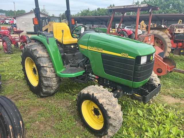 Image of John Deere 4510 equipment image 1