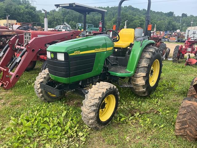 Image of John Deere 4510 equipment image 2