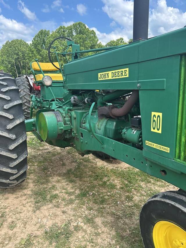 Image of John Deere 60 equipment image 1