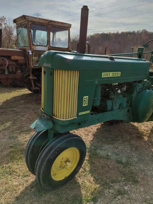 Image of John Deere 60 equipment image 1