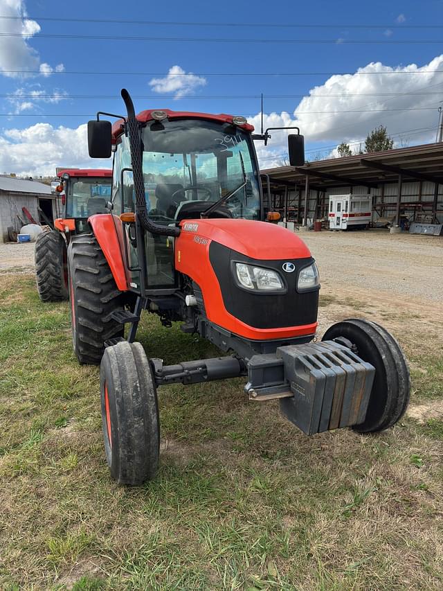 Image of Kubota M8540 equipment image 2