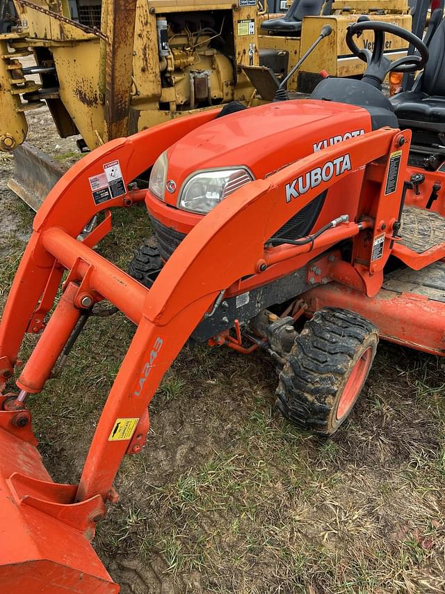 Image of Kubota BX2370 equipment image 1