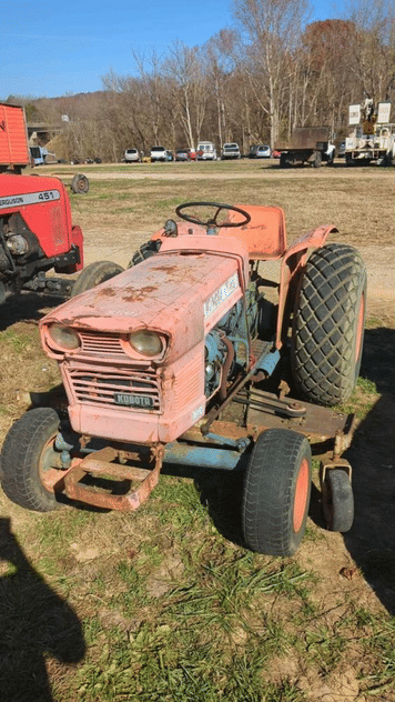 Main image Kubota L175