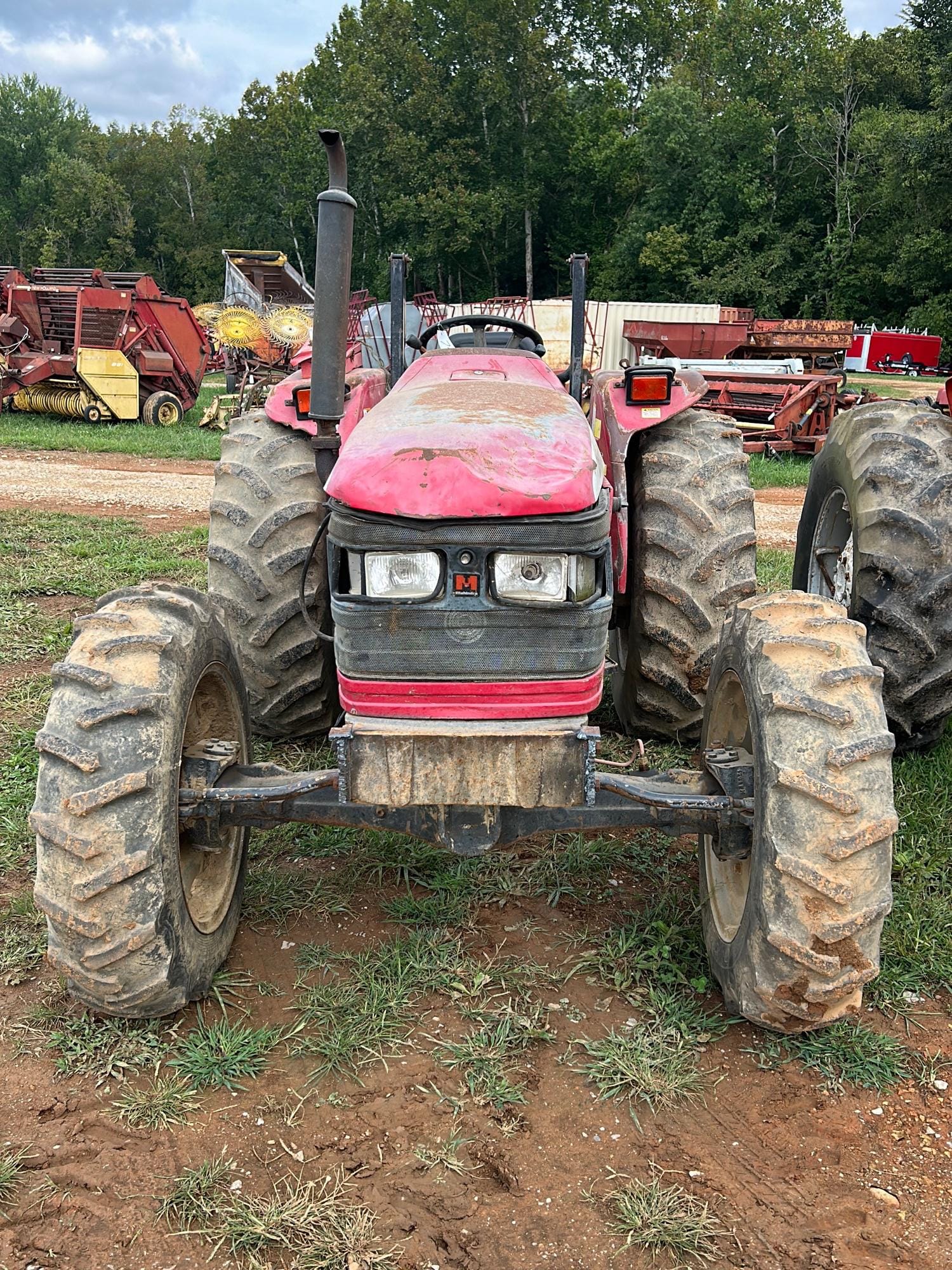 Main image Mahindra 6000