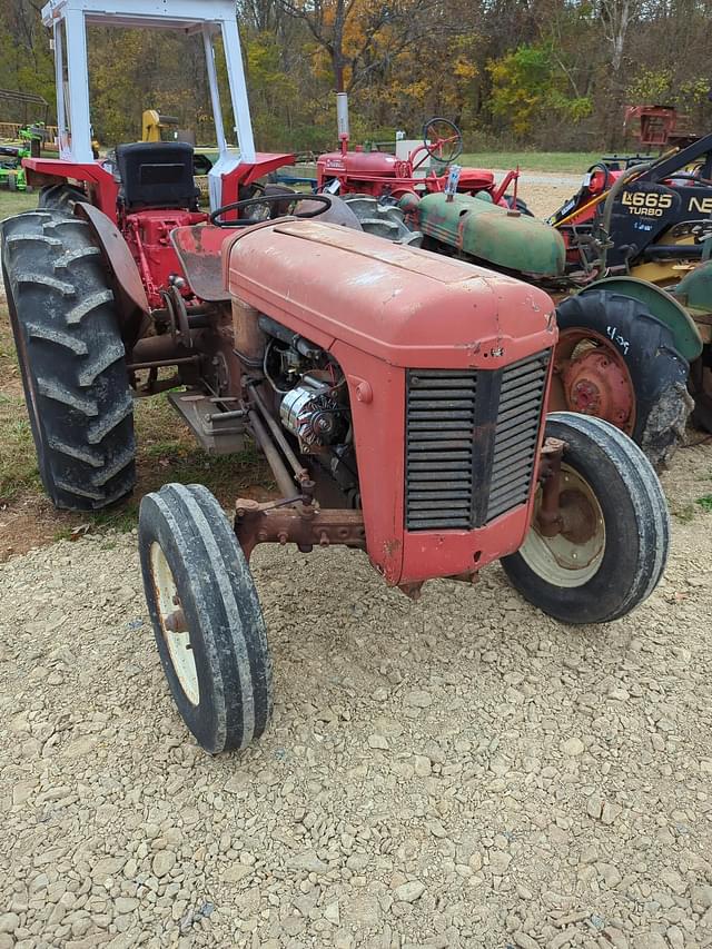 Image of Massey Ferguson 35 equipment image 2