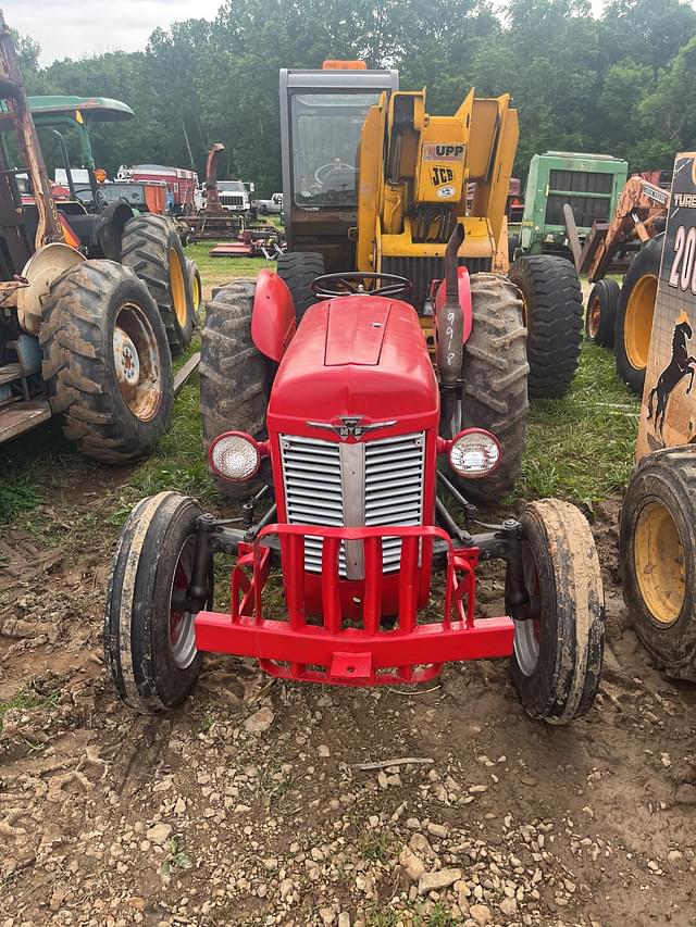 Image of Massey Ferguson 35 equipment image 2