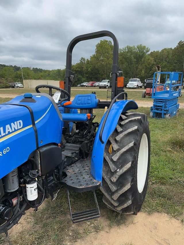 Image of New Holland Workmaster 60 equipment image 3