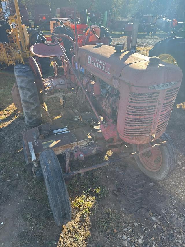 Image of Farmall Super A equipment image 1