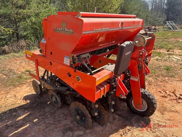 Image of Land Pride 3P606NT equipment image 1