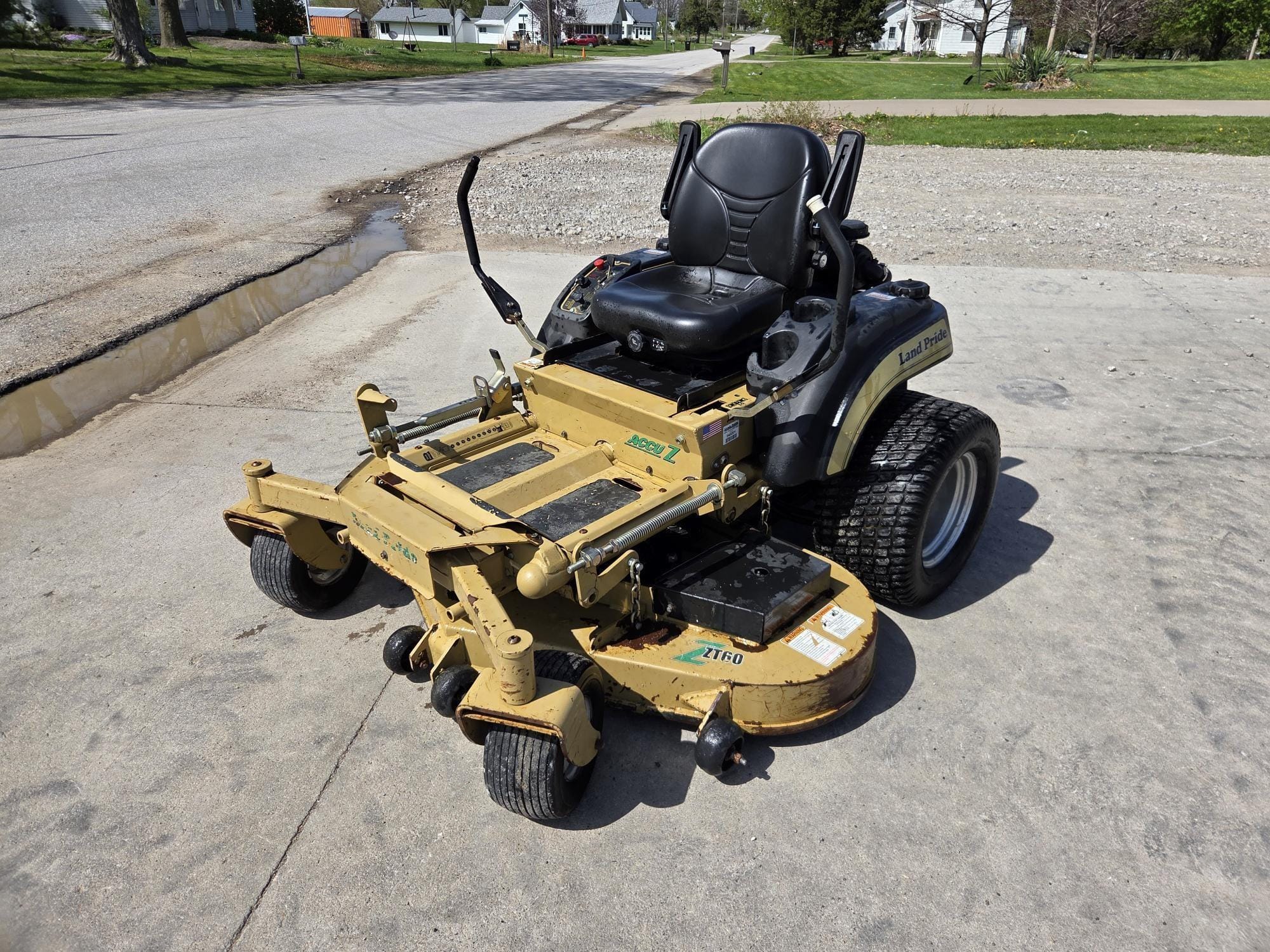 Land Pride Accu Z Equipment Image0