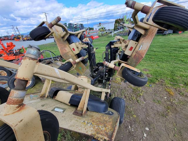 Image of Land Pride AFM4211 equipment image 3