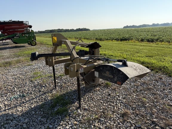 Land Pride DT55 Equipment Image0