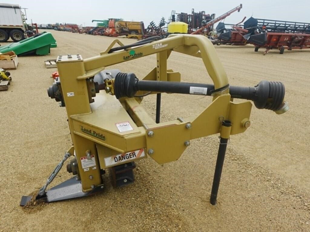 Land Pride DT55 Equipment Image0