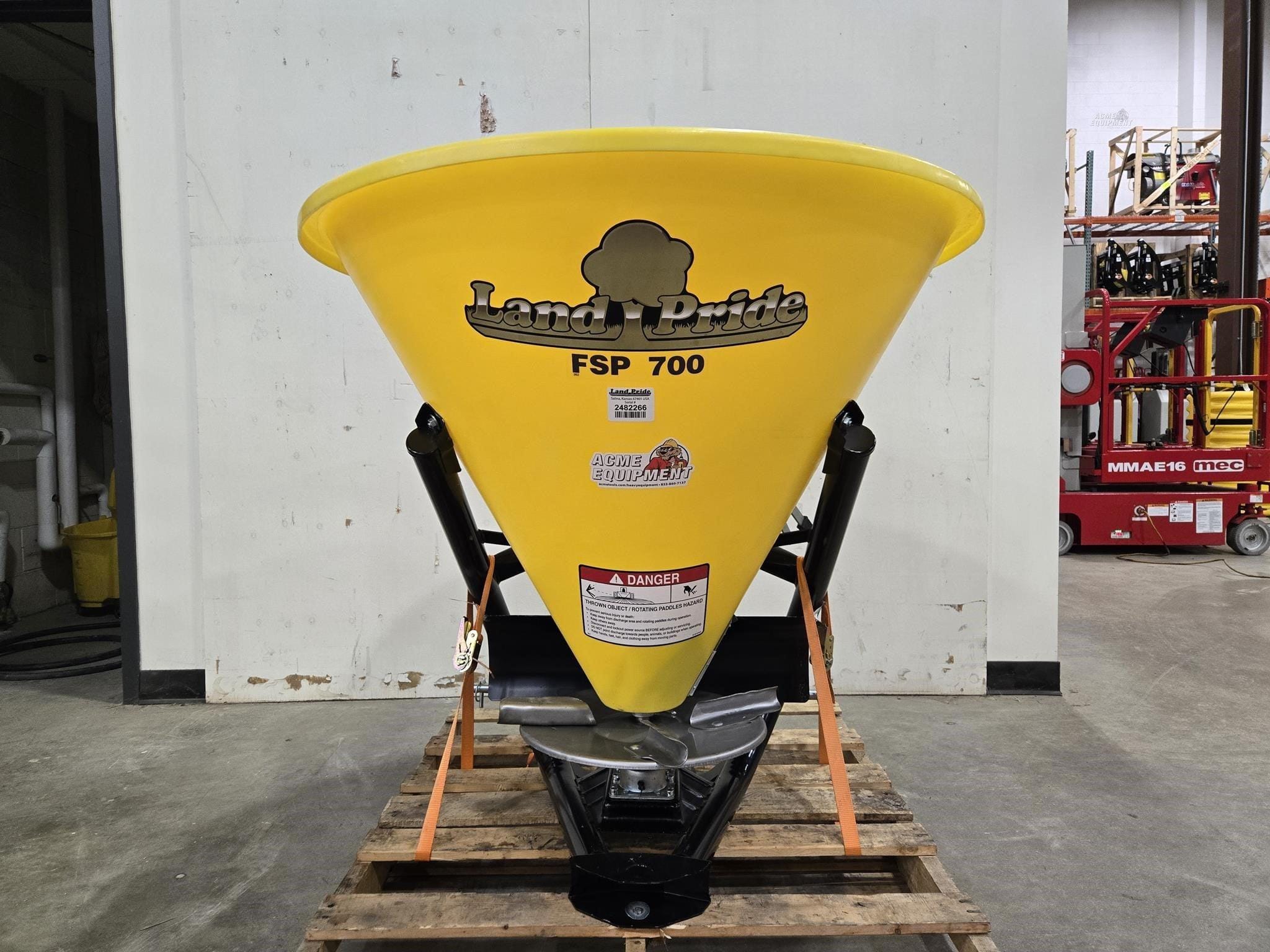 Land Pride FSP700 Equipment Image0