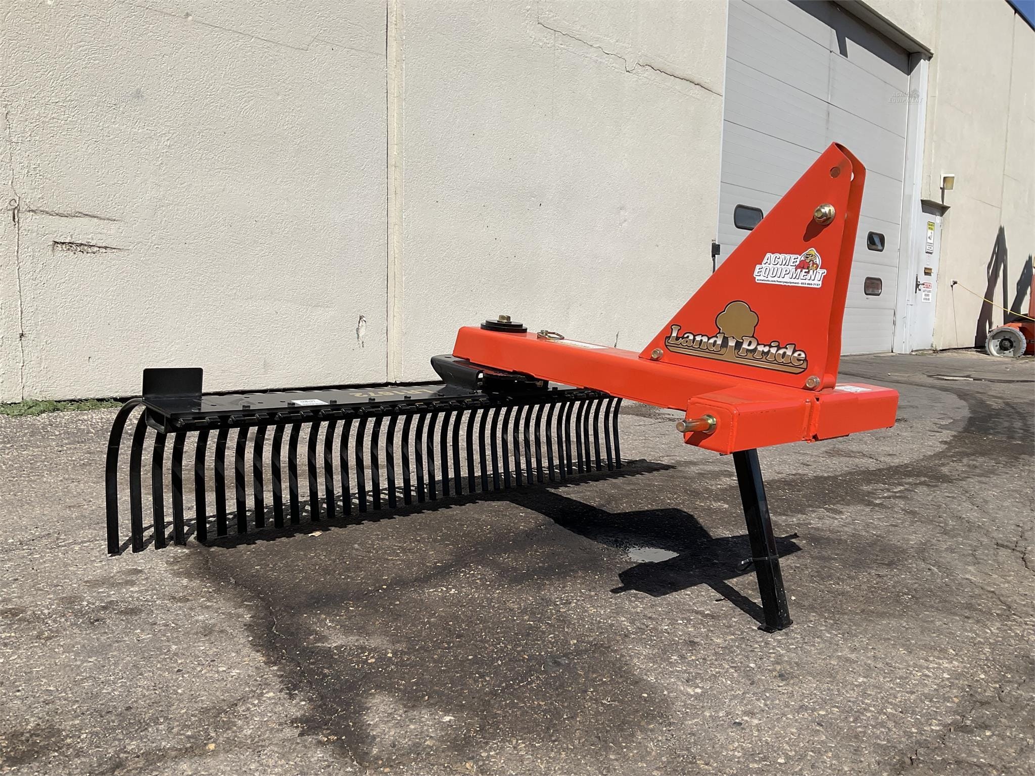 Land Pride LR1672 Equipment Image0