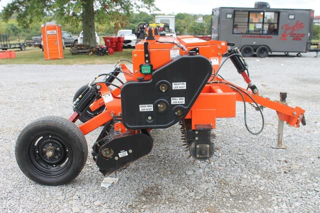 Image of Land Pride NTS2509 equipment image 3