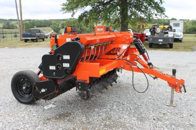 Image of Land Pride NTS2509 equipment image 2
