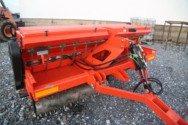 Image of Land Pride NTS2507 equipment image 4