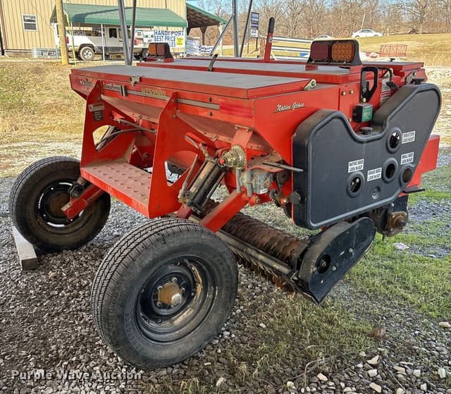 Image of Land Pride NTS2507 equipment image 4