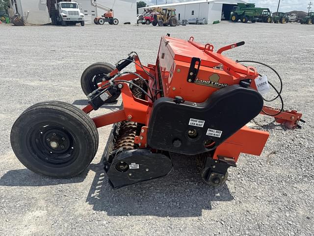 Image of Land Pride NTS2509 equipment image 4