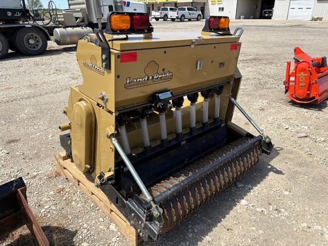 Image of Land Pride OS1548 equipment image 3