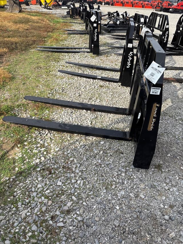 Image of Land Pride PFL6460 equipment image 3