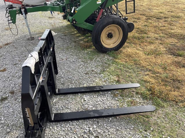 Image of Land Pride PFL6460 equipment image 1