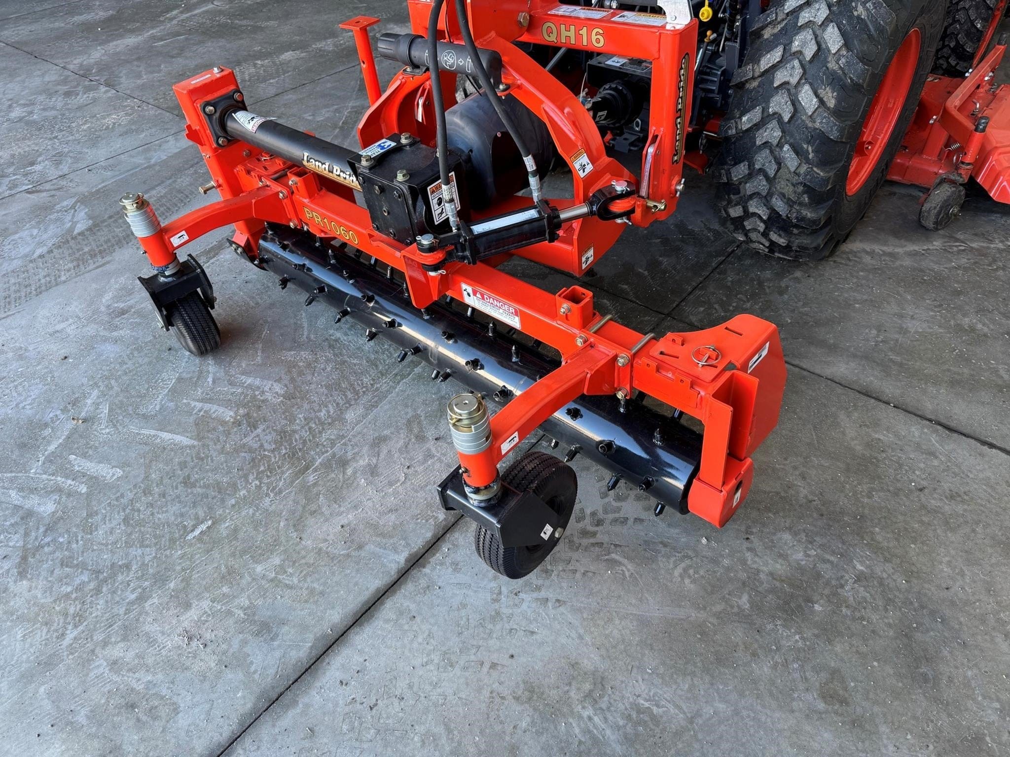 Land Pride PR1060 Equipment Image0