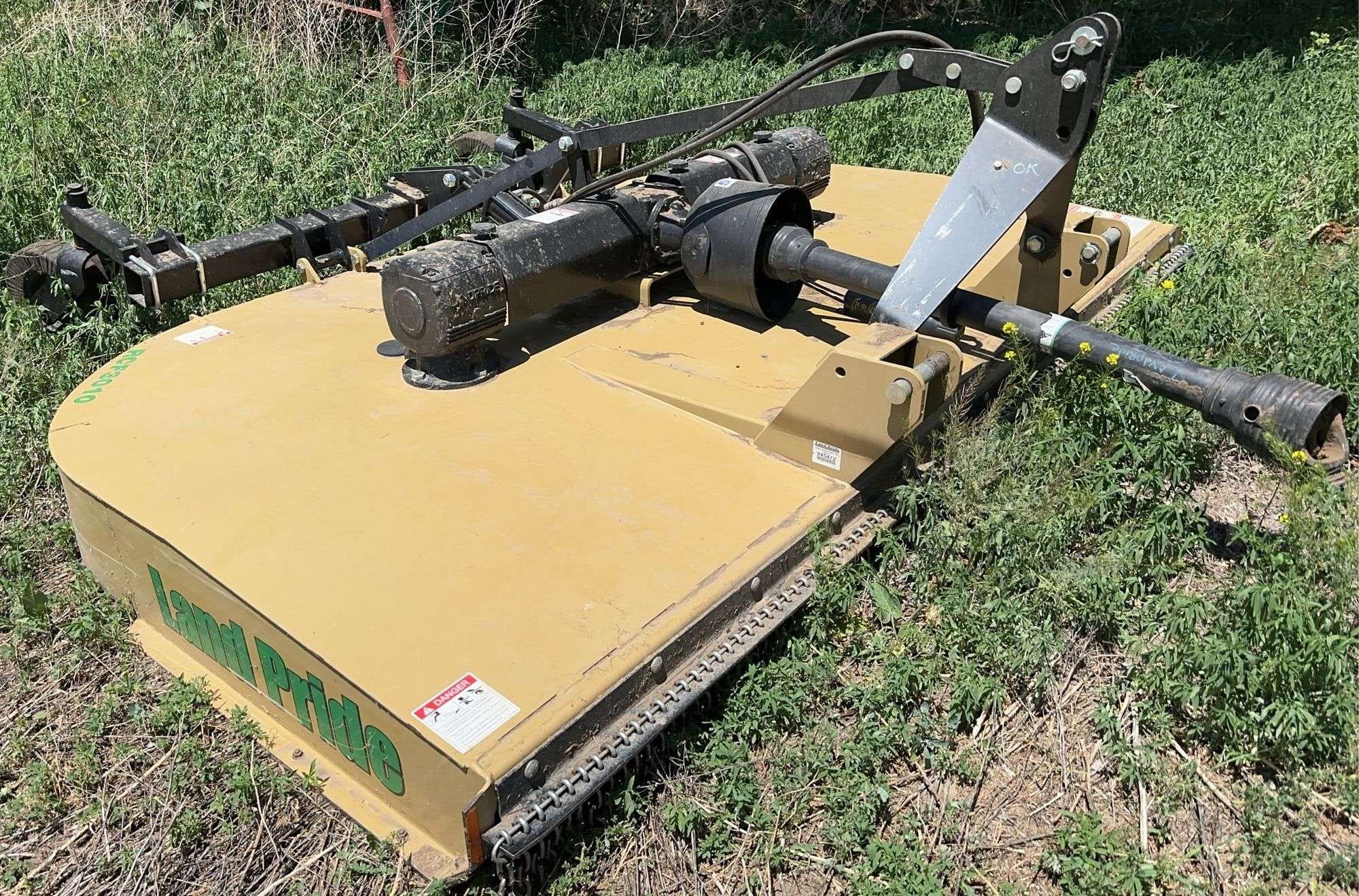 Land Pride RCF3010 Equipment Image0