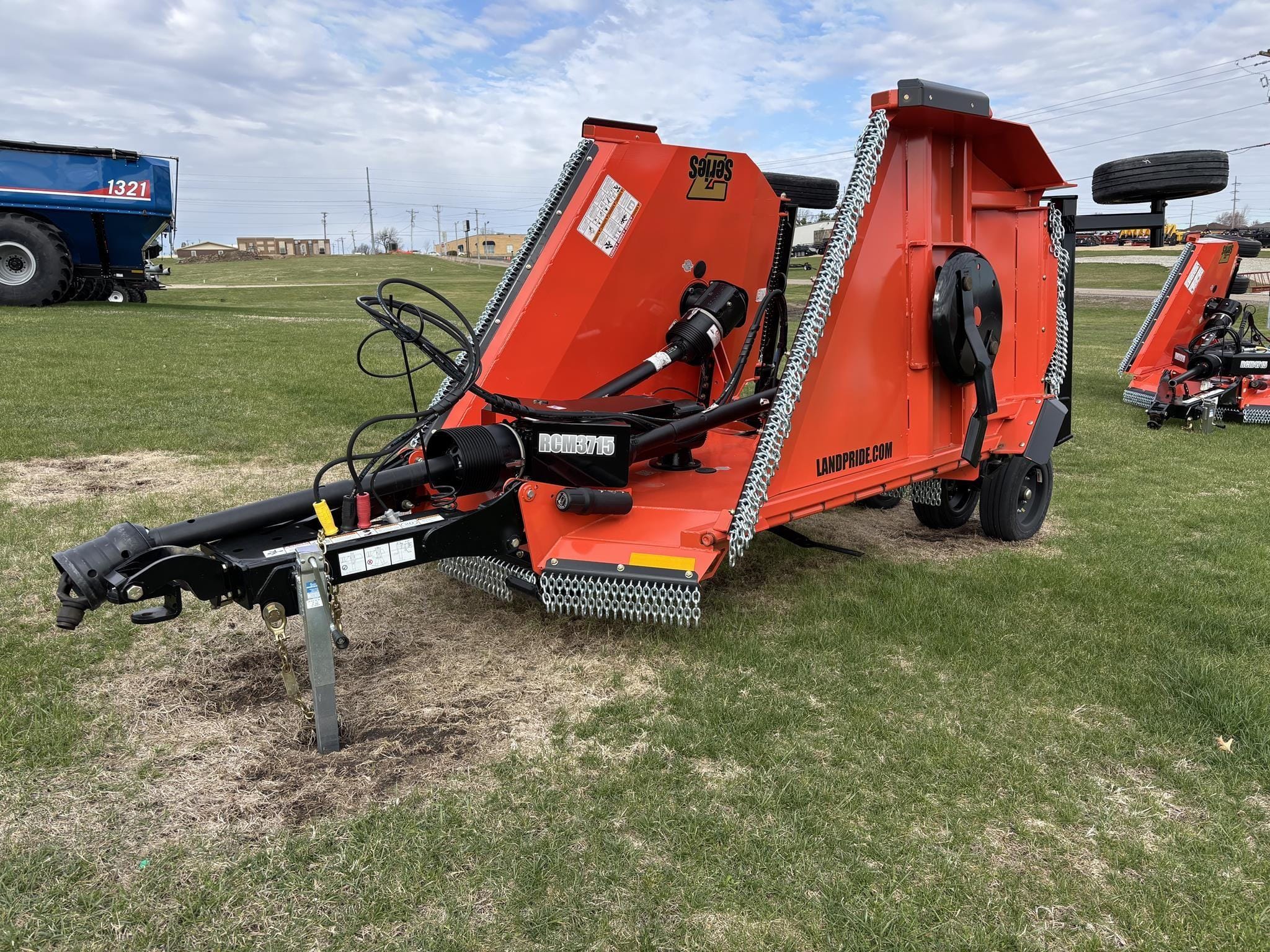 Land Pride RCM3715 Equipment Image0