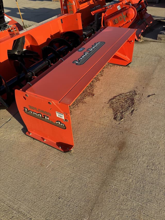 Image of Land Pride SPL0560 equipment image 2
