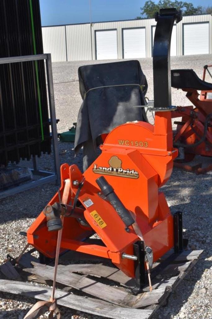 Main image Land Pride WC1503