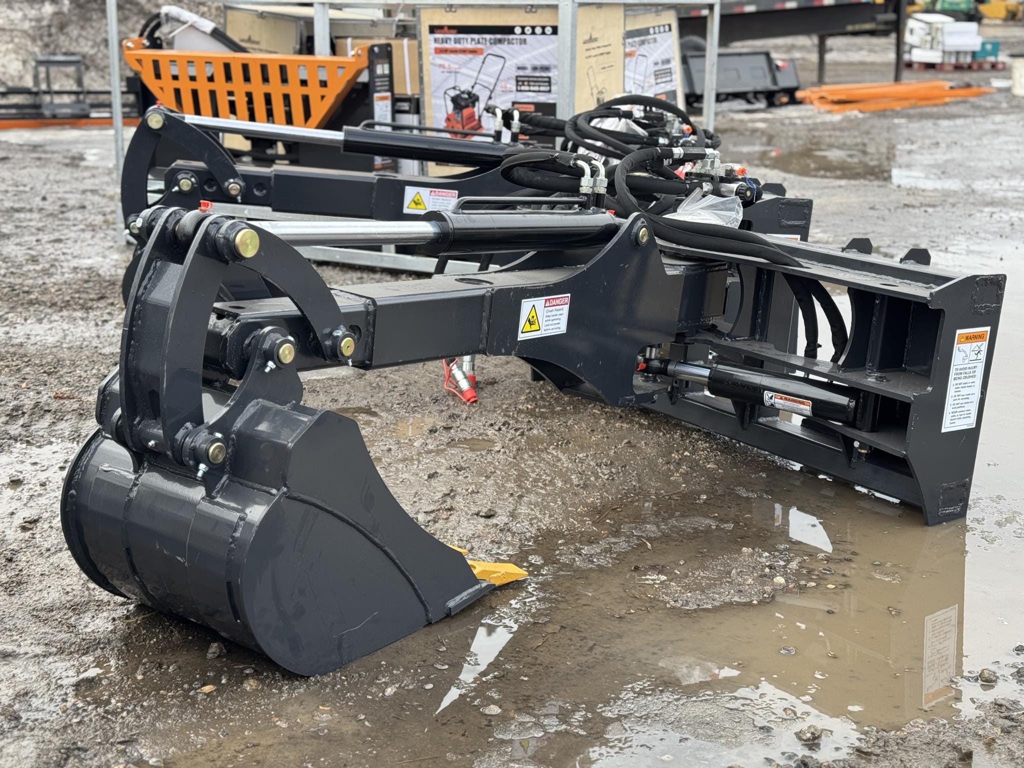 Land Honor BH-11-06H Equipment Image0