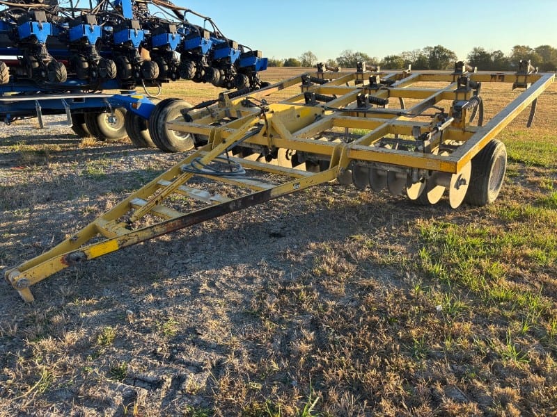 Landoll 1200 Equipment Image0