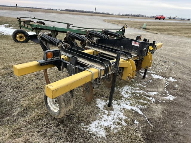 Image of Landoll 1514 equipment image 2