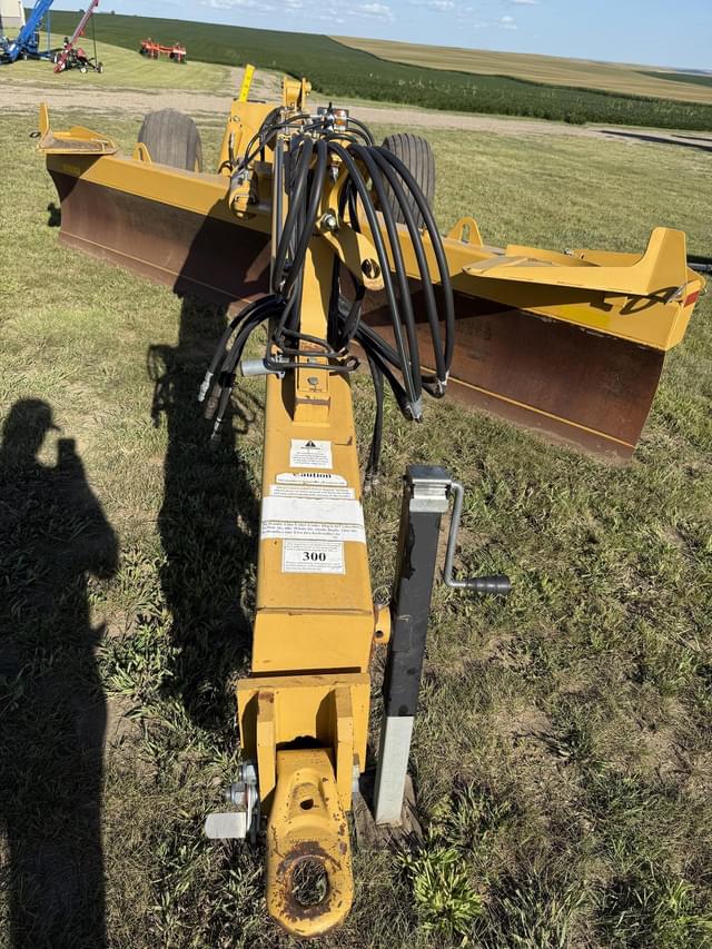 Image of Landoll 1632 equipment image 2
