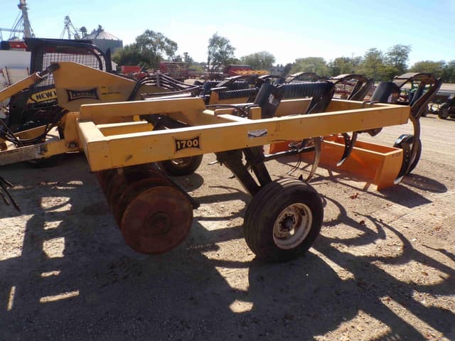 Image of Landoll 1700 equipment image 3