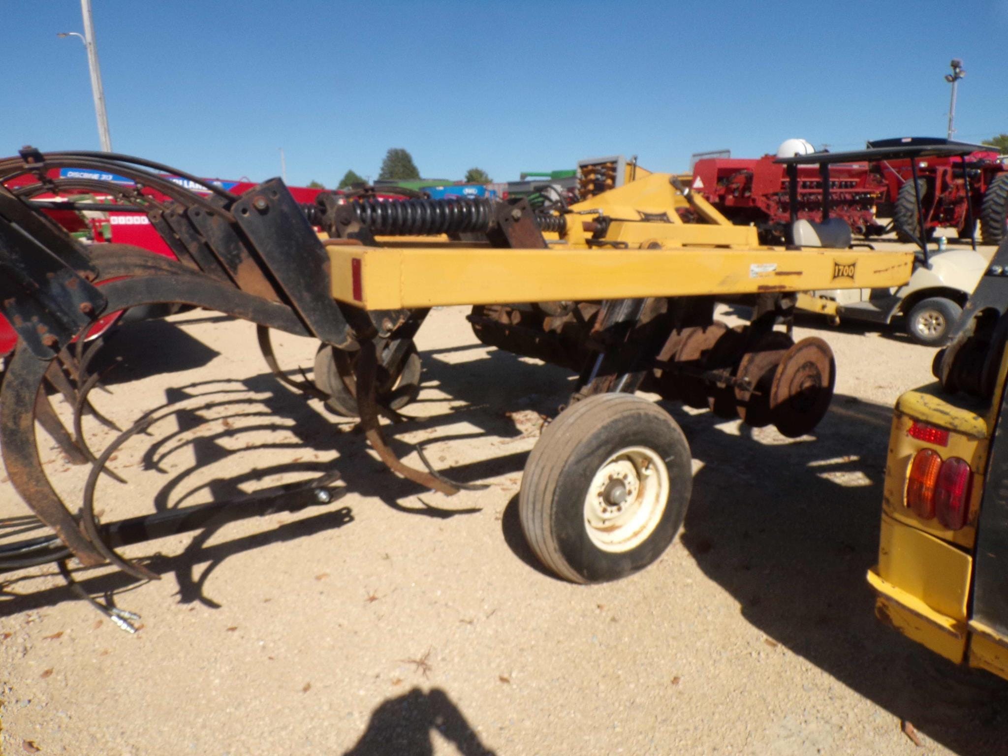 Landoll 1700 Equipment Image0