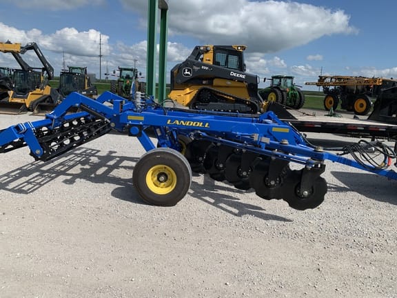 Landoll 1910-11 Equipment Image0