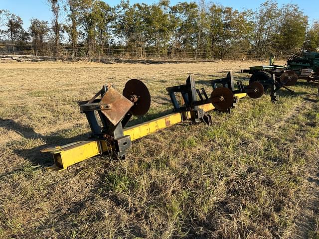 Image of Landoll 2000 equipment image 2