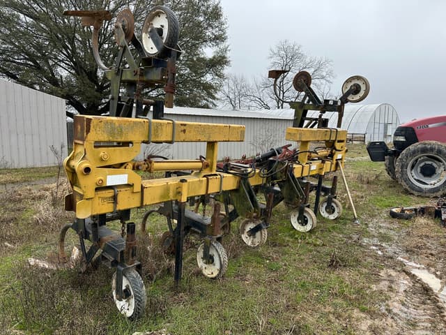 Image of Landoll 2000 equipment image 1