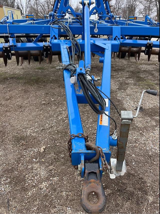 Image of Landoll 2110 equipment image 2